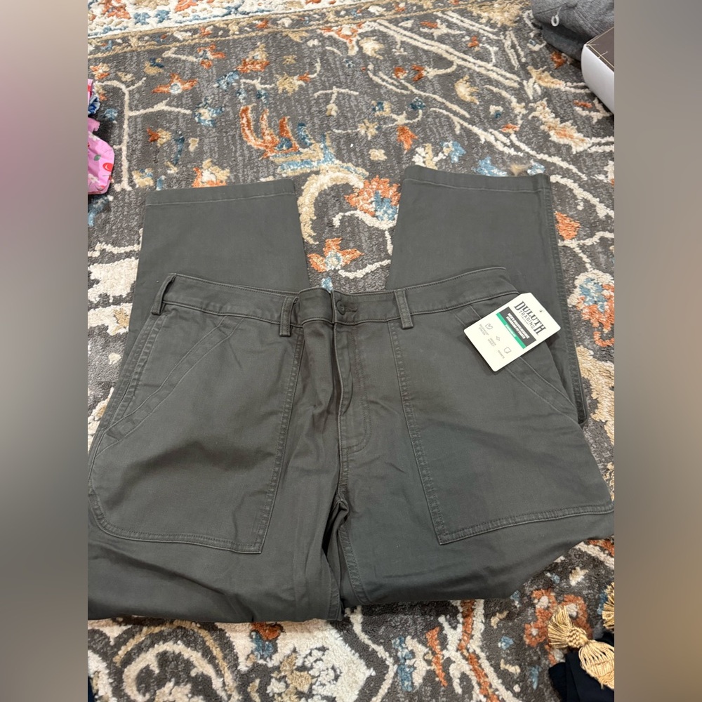 NWT Duluth Men's Reserve Standard Fit Pants Men’s Size 38/30 Cast Iron‎